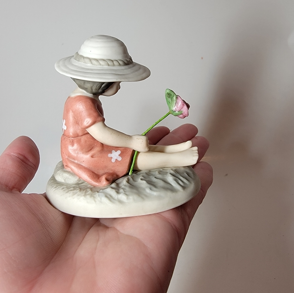 Kim Anderson's You're The Loviest Flower Ever Girl Figurine Vintage - Picture 2 of 5